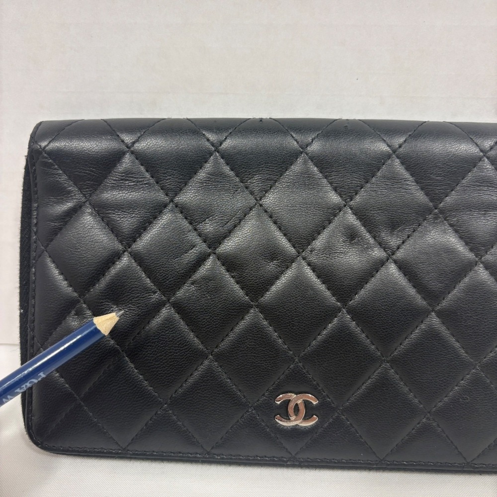 Chanel WOC Wallet On Chain Black Quilted Lambskin Silver CC Logo Zip Around - Picture 5 of 16
